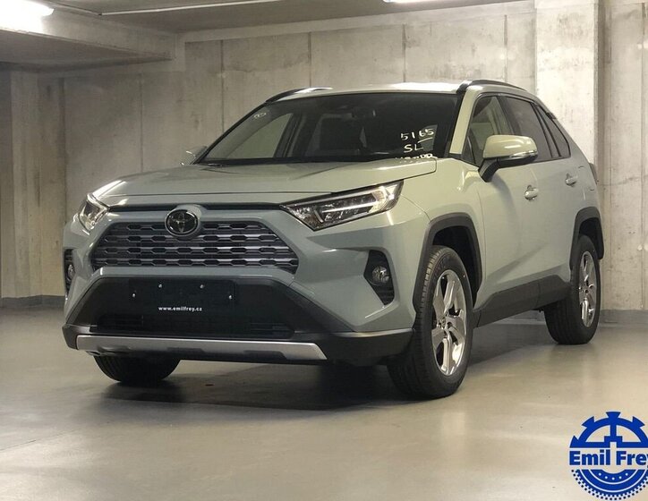 Toyota RAV4 SUV 2,5 l 163 kw