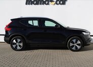 Volvo XC40 8