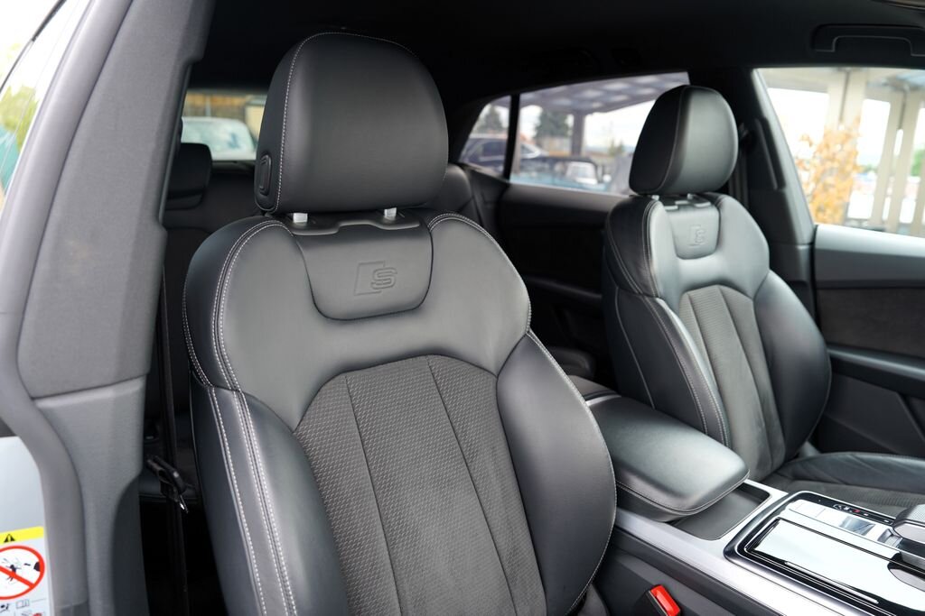 Audi Q8 SUV / Terénní 3,0 l 250 kw