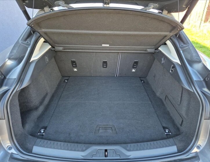 Jaguar I-Pace Liftback 0,0 294 kw