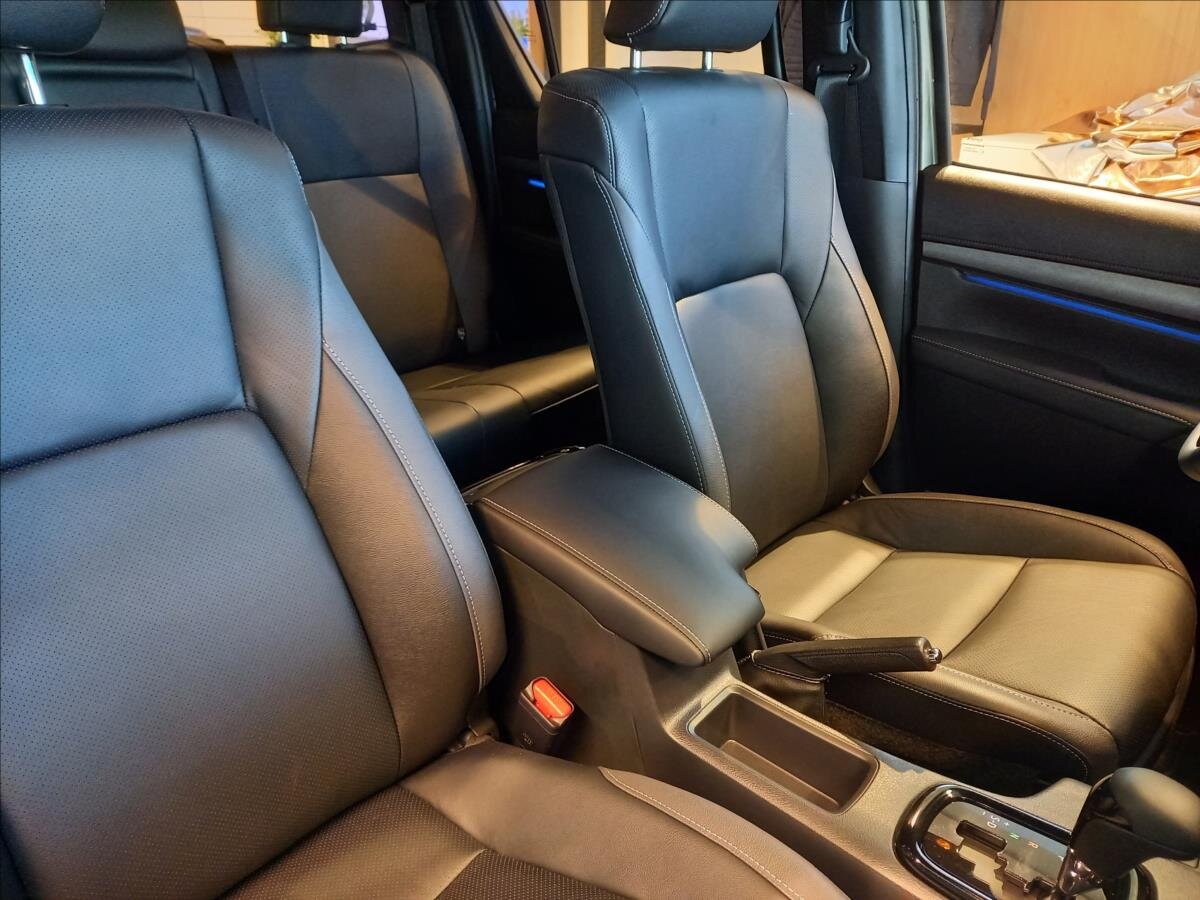 Toyota Hilux Ostatní 2,8 l 150 kw