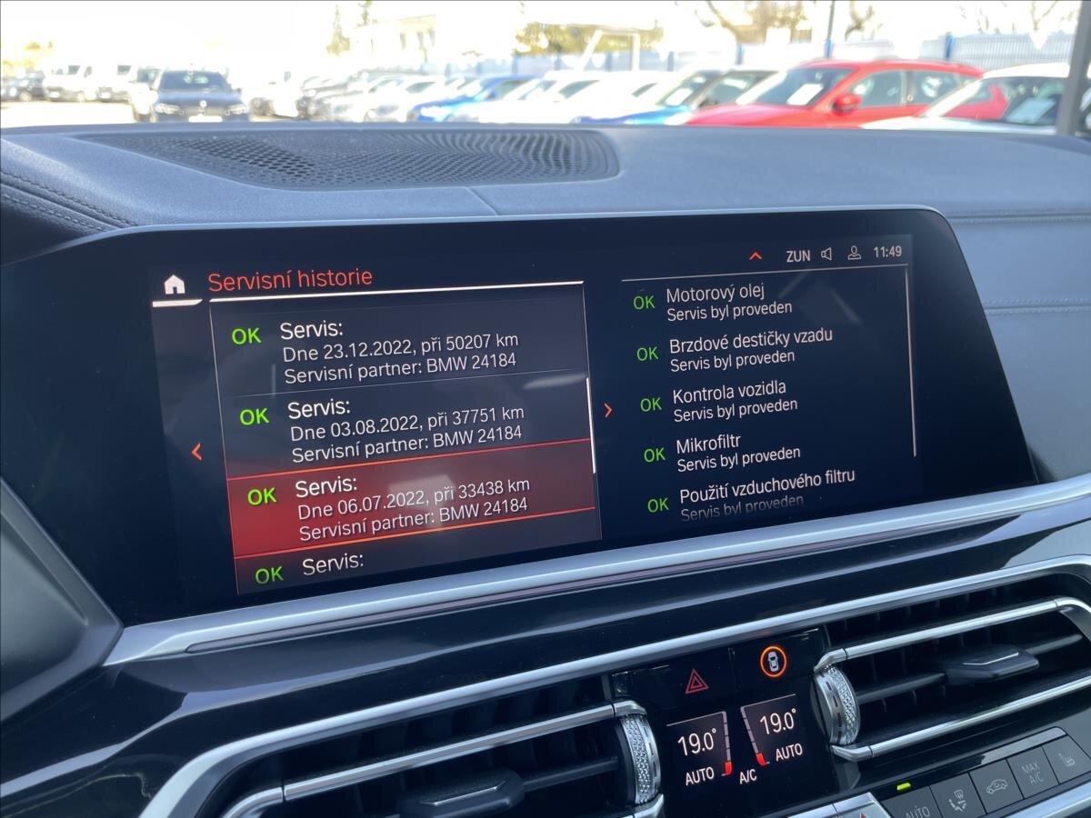 BMW X7 SUV / Terénní 3,0 l 195 kw