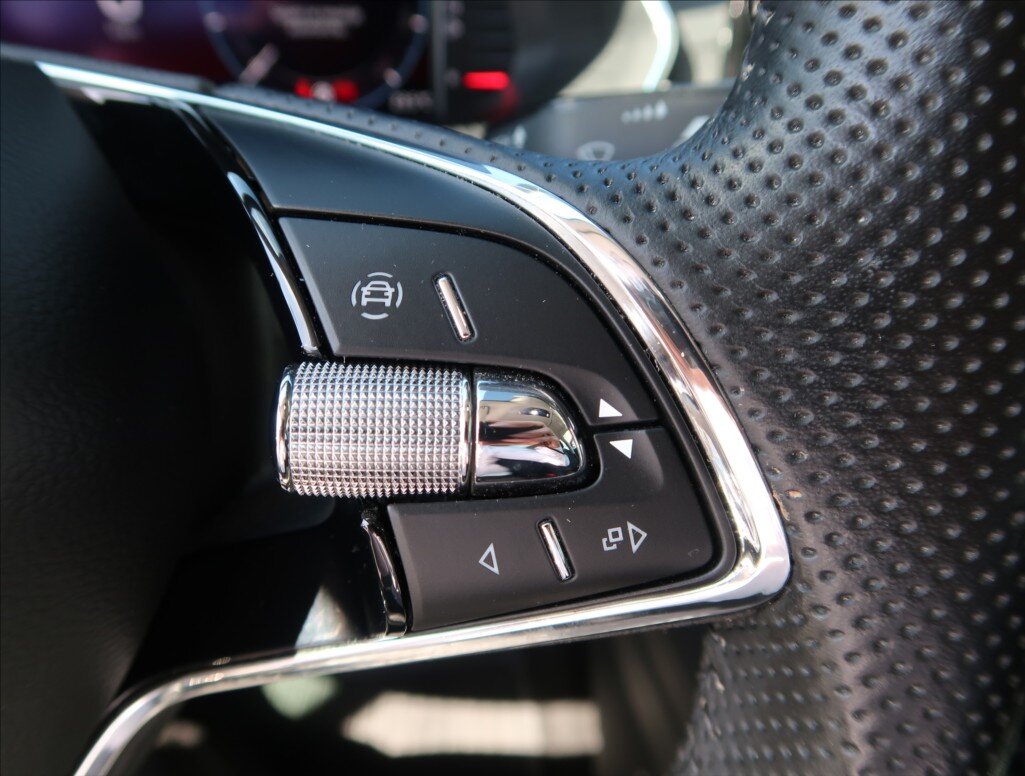 Škoda Octavia Liftback 2,0 l 85 kw