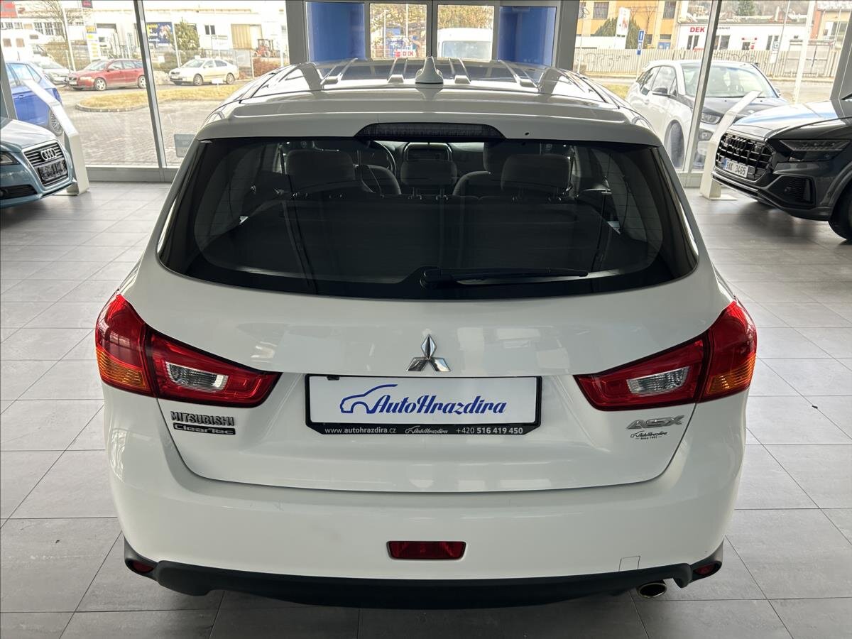 Mitsubishi ASX SUV 1,6 l 86 kw