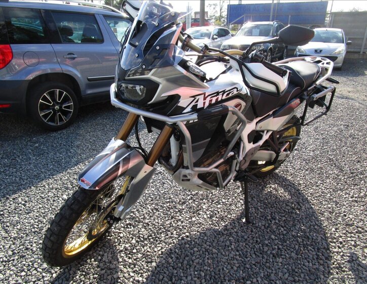 Honda Ostatní Ostatní 998,0 70 kw