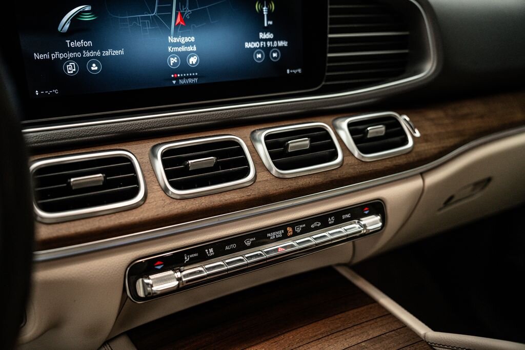 Mercedes-Benz GLE SUV / Terénní 2,0 l 180 kw