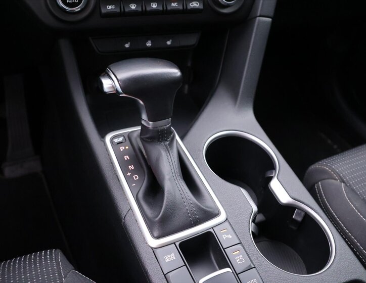 KIA Sportage SUV / Terénní 1,6 l 100 kw