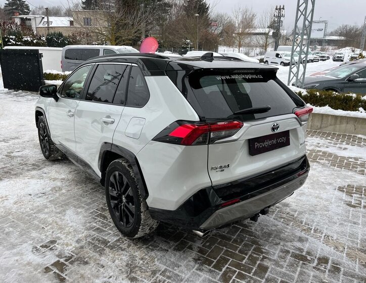Toyota RAV4 4