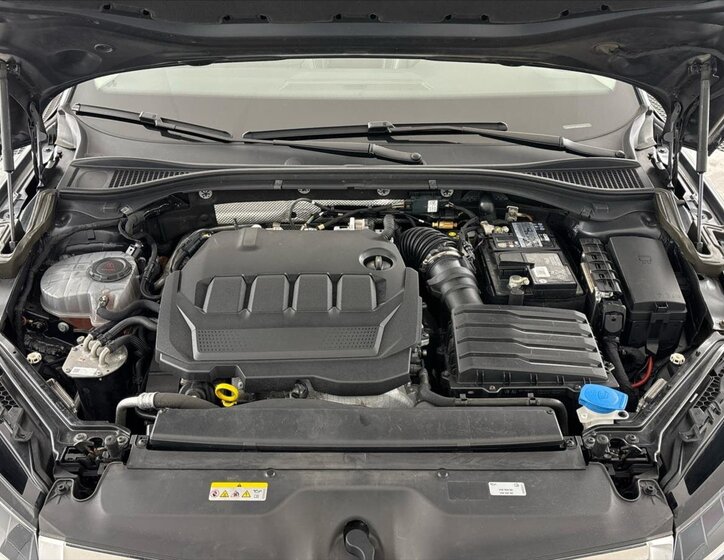 Škoda Superb Kombi 2,0 l 147 kw