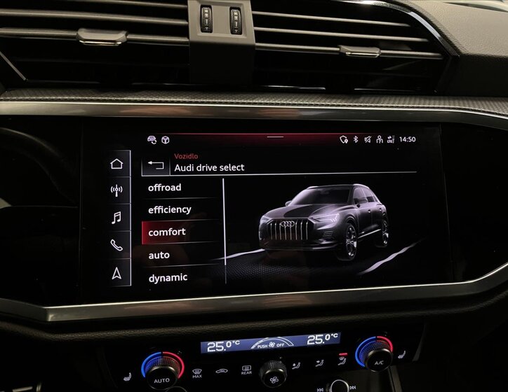 Audi Q3 SUV / Terénní 1,5 l 110 kw