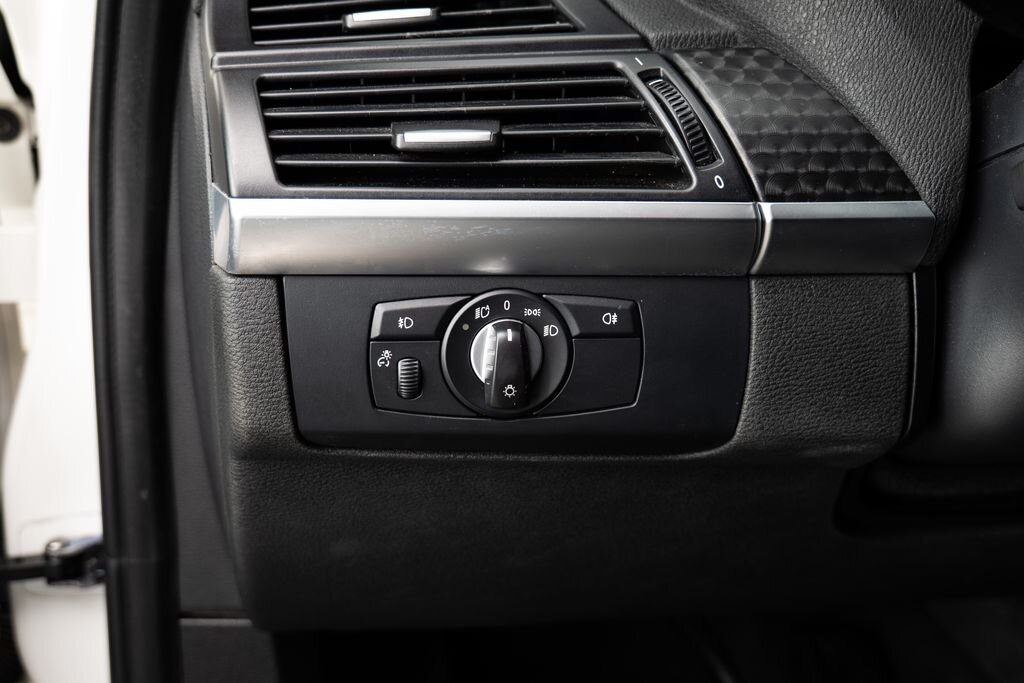 BMW X6 SUV / Terénní 3,0 l 180 kw