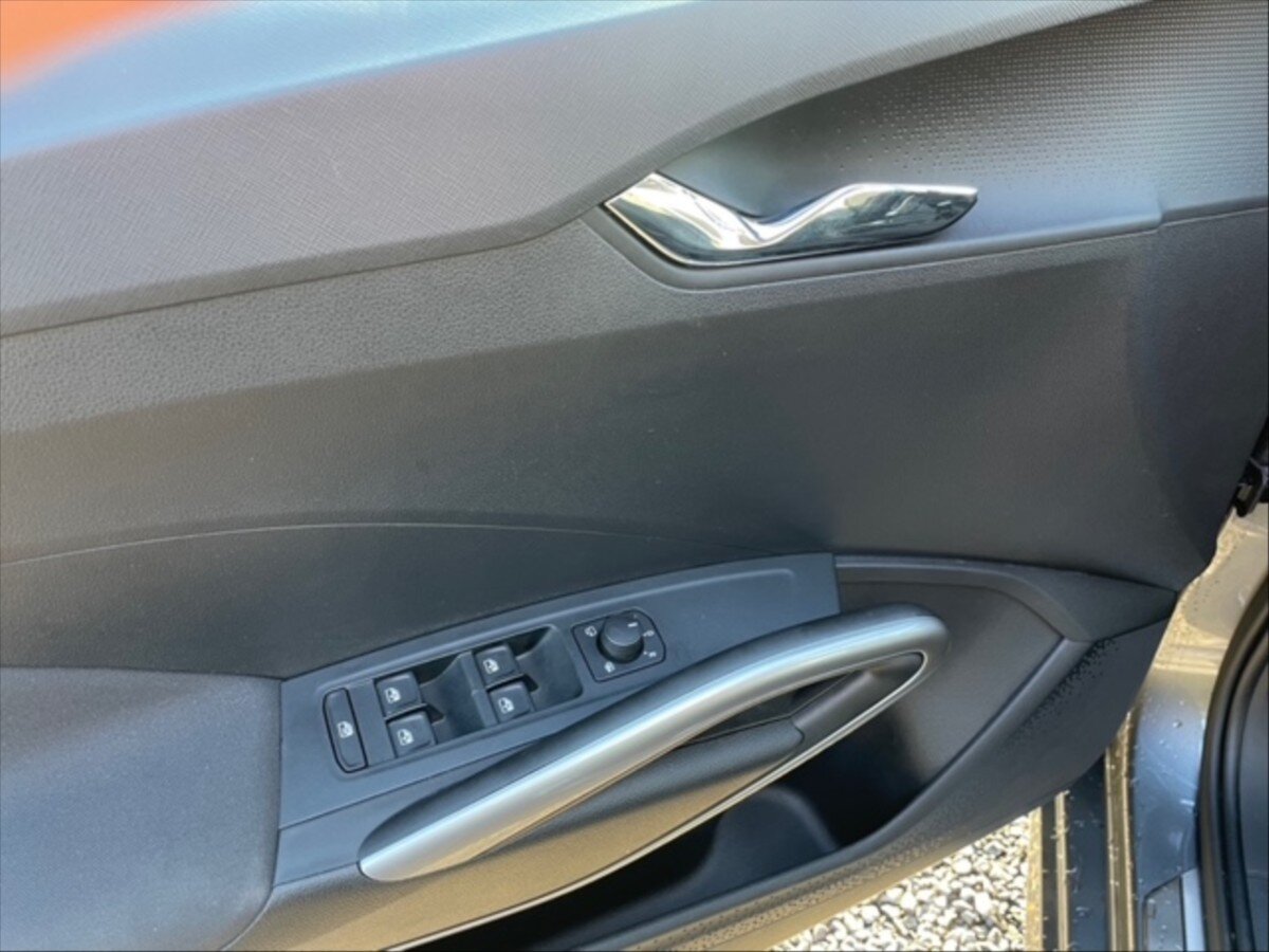 Škoda Fabia Hatchback 999,0 70 kw