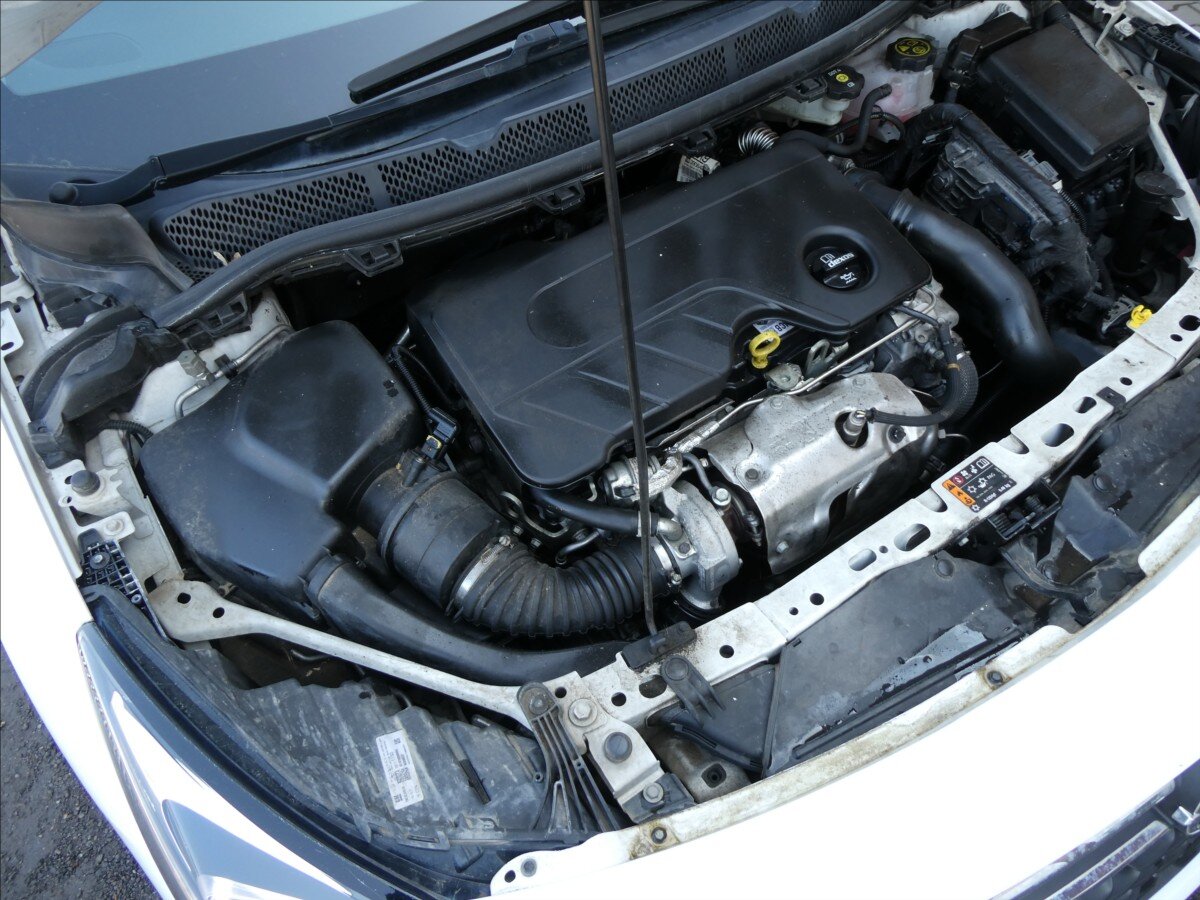 Opel Astra Hatchback 1,6 l 81 kw