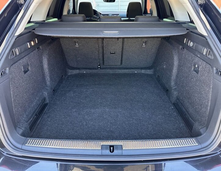 Škoda Superb Kombi 1,6 l 88 kw