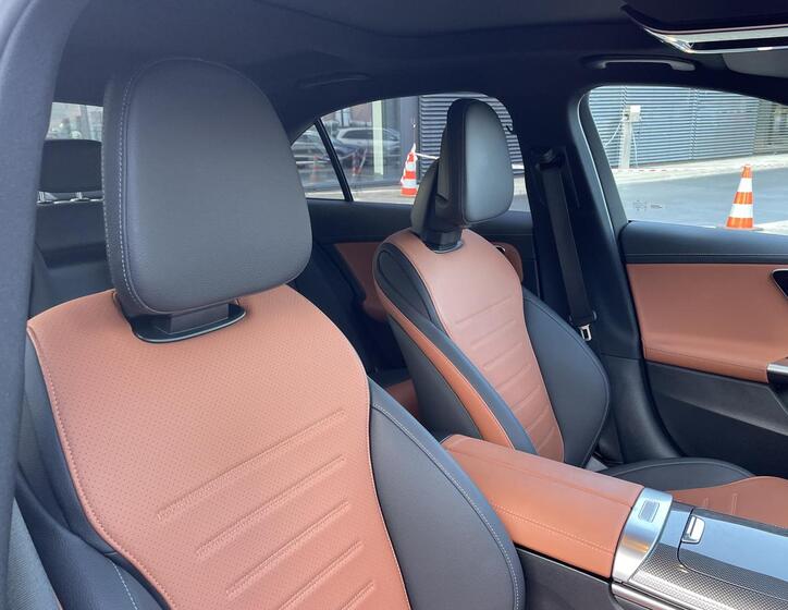 Mercedes-Benz Třídy C 18