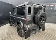 Land Rover Defender Skříň 2,2 l 90 kw