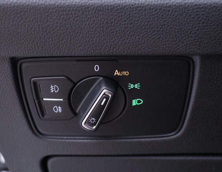 Volkswagen Passat Kombi 1,5 l 110 kw