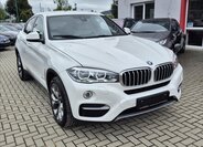BMW X6 4