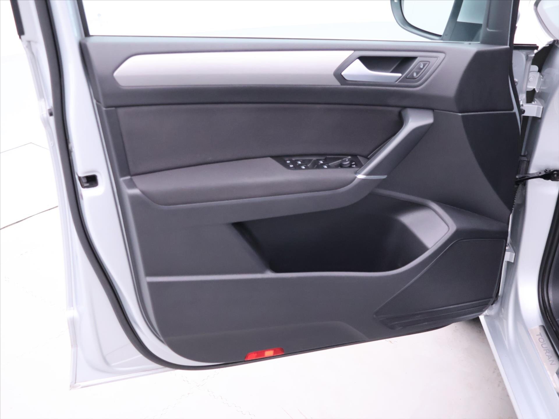 Volkswagen Touran Kombi 1,6 l 85 kw