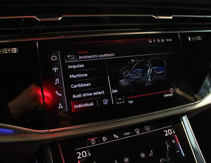 Audi Q7 SUV 3,0 l 210 kw