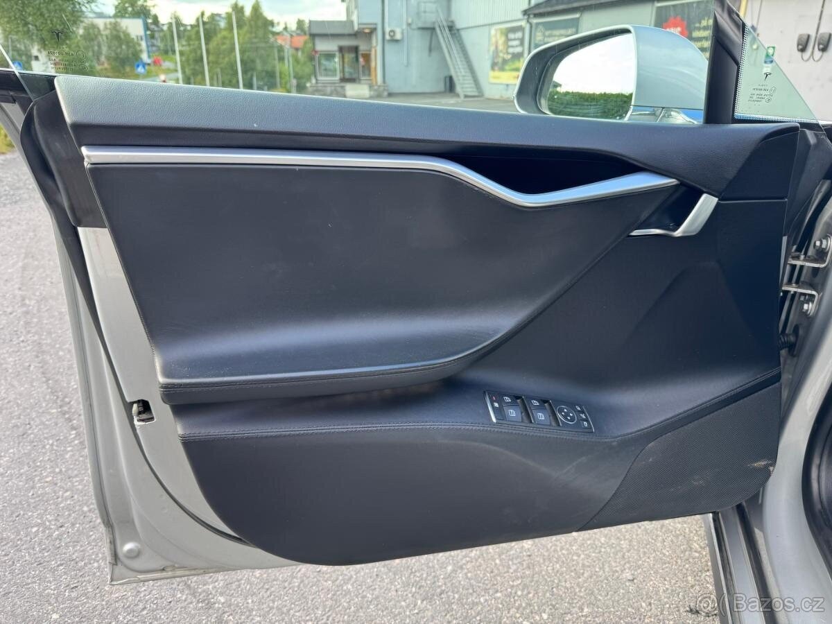 Tesla Model S Sedan / Limuzína 0,0 310 kw