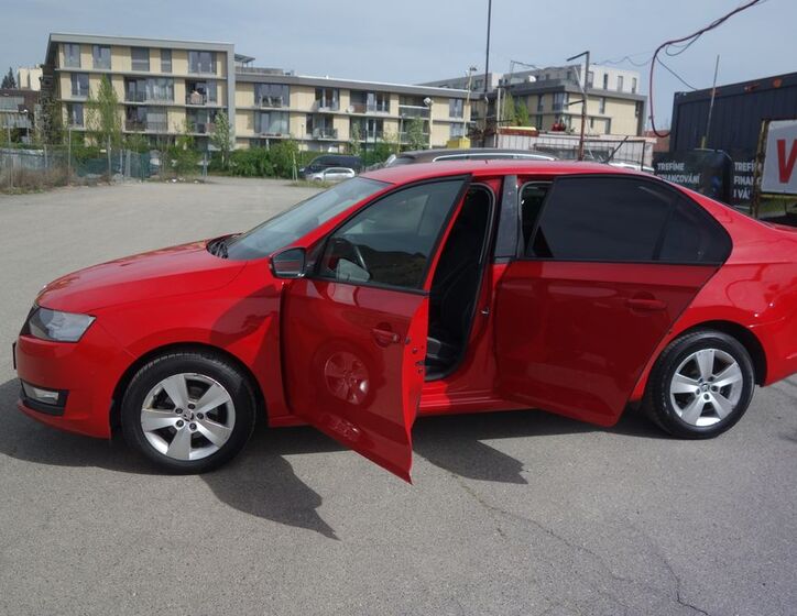 Škoda Rapid 13