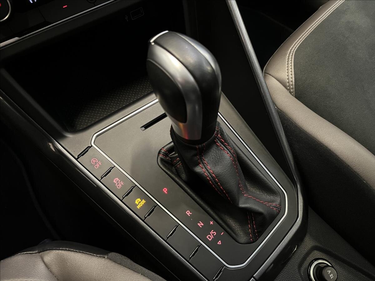 Volkswagen Polo Hatchback 2,0 l 147 kw