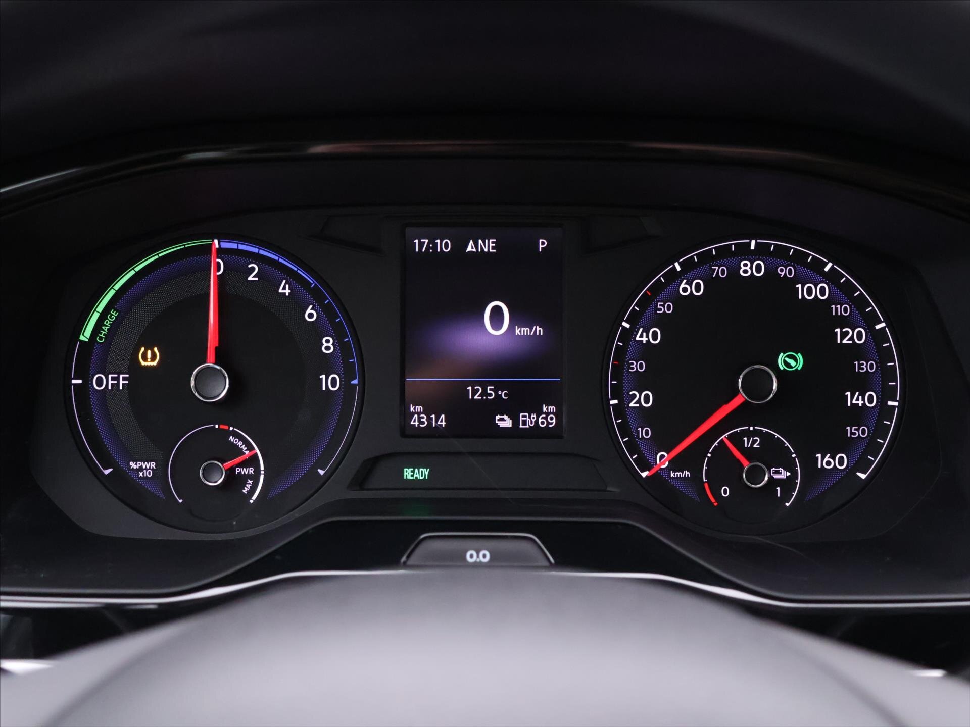 Volkswagen Bora Sedan / Limuzína 0,0 100 kw