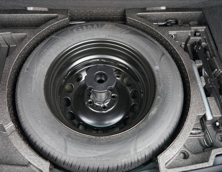 Škoda Karoq SUV 1,5 l 110 kw