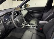 Toyota Corolla Cross 9