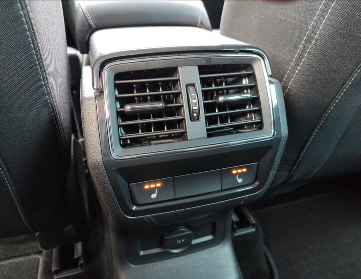 Škoda Karoq SUV 2,0 l 110 kw