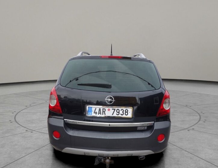 Opel Antara SUV / Terénní 2,0 l 110 kw