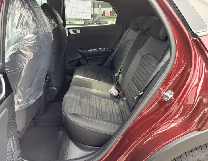 KIA XCeed SUV / Terénní 2,0 l 110 kw