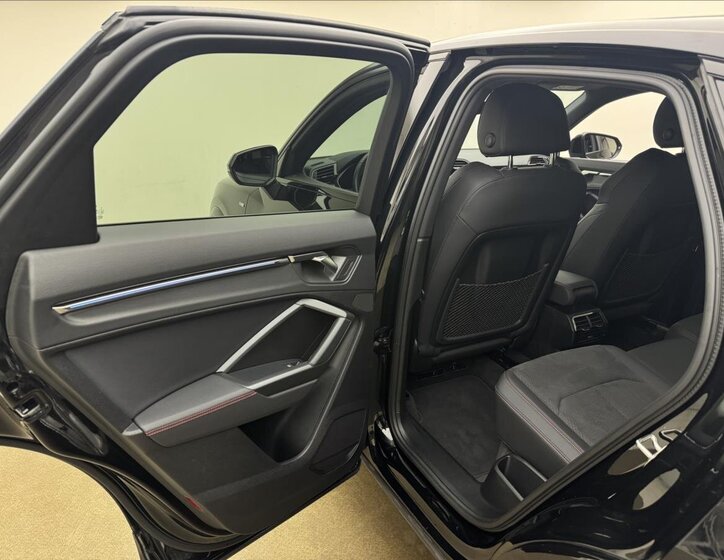 Audi Q3 SUV / Terénní 2,0 l 147 kw