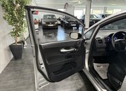 Toyota Auris Hatchback 1,8 l 73 kw