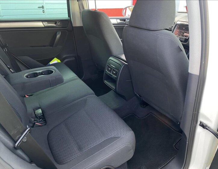 Volkswagen Touareg 18