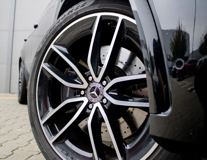 Mercedes-Benz GLE 44