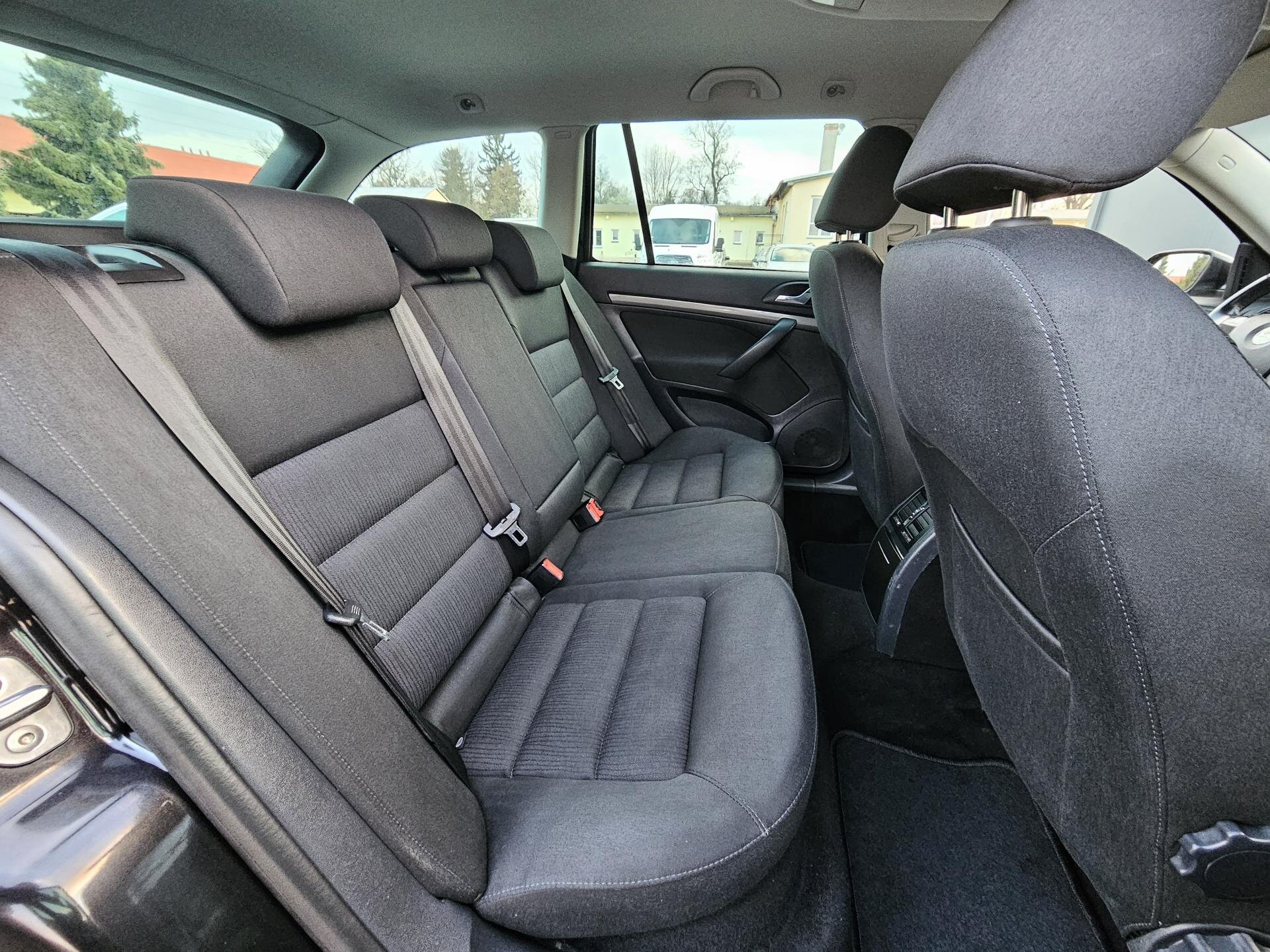 Škoda Octavia Kombi 2,0 l 103 kw