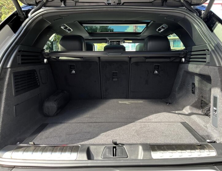 Land Rover Range Rover Sport SUV 3,0 l 338 kw