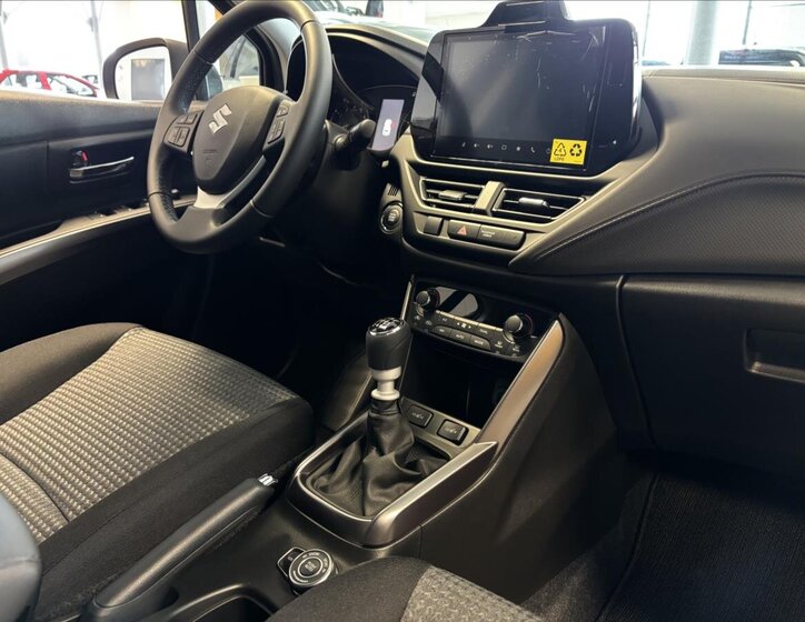 Suzuki S-Cross SUV 1,4 l 81 kw