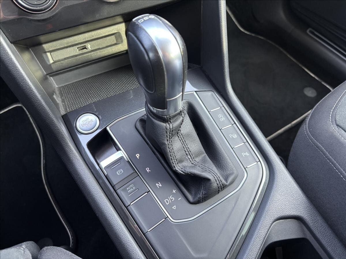 Volkswagen Tiguan SUV / Terénní 1,5 l 110 kw