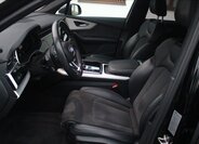 Audi Q7 13