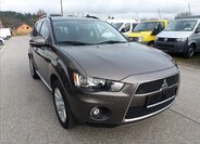 Mitsubishi Outlander Kombi 2,3 l 130 kw