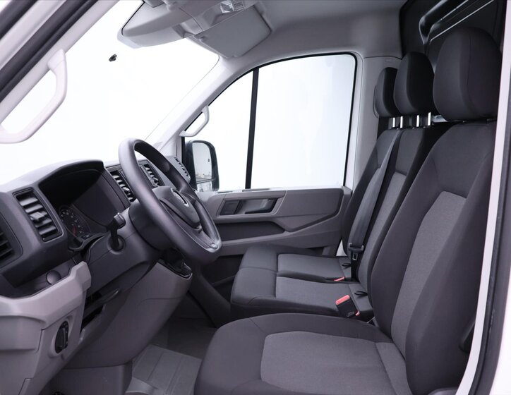 Volkswagen Crafter 11