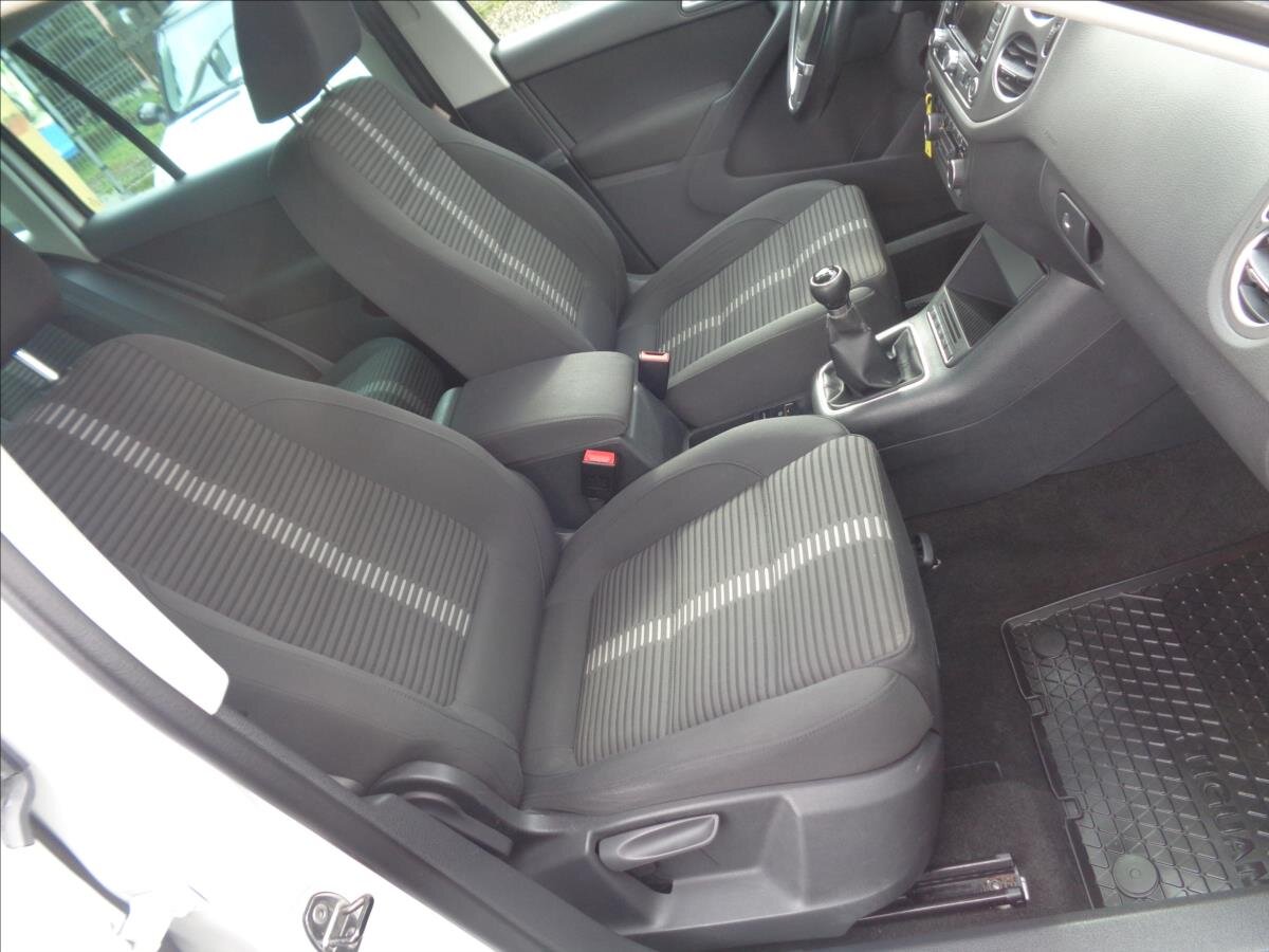 Volkswagen Tiguan Kombi 2,0 l 81 kw