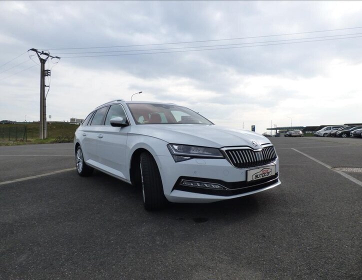 Škoda Superb Kombi 2,0 l 147 kw