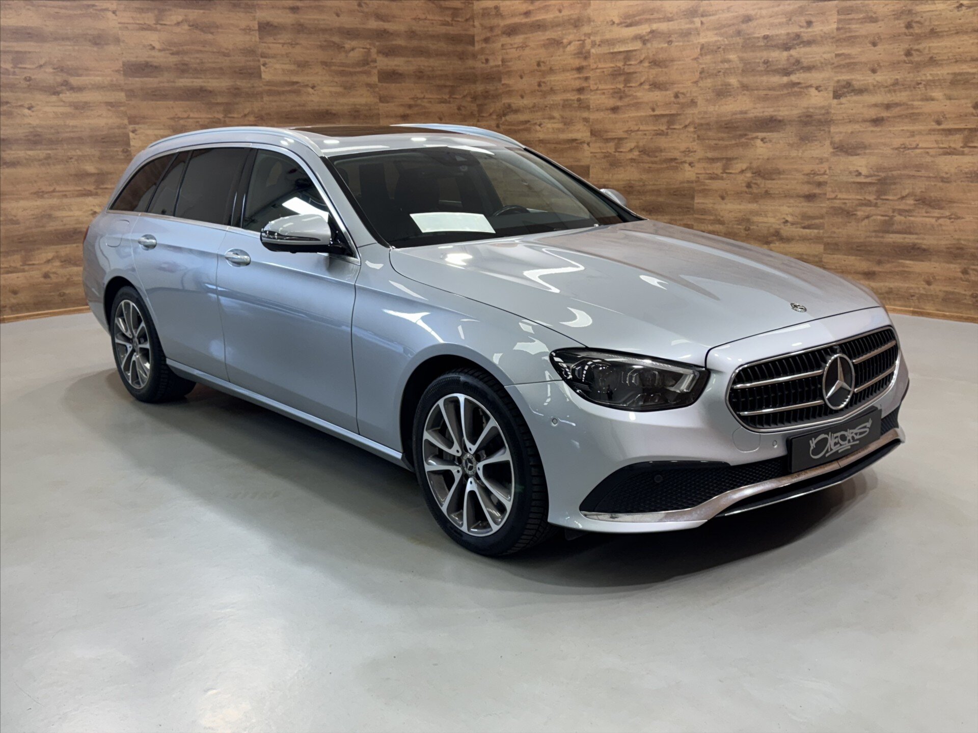 Mercedes-Benz Třídy E Kombi 2,9 l 243 kw
