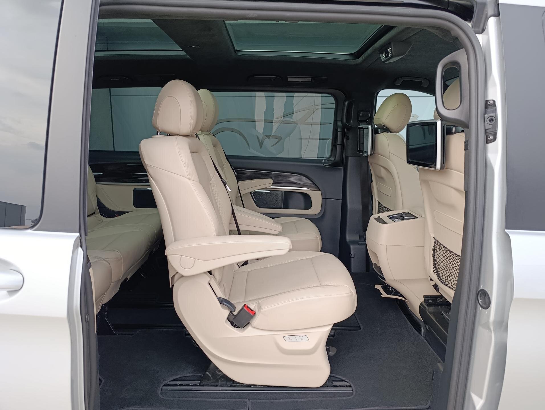 Mercedes-Benz Třídy V Ostatní 2,1 l 173 kw