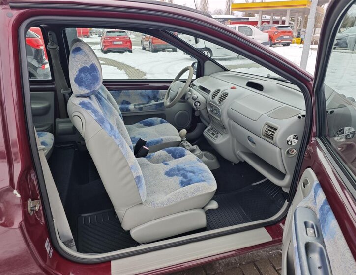 Renault Twingo Hatchback 1,1 l 43 kw