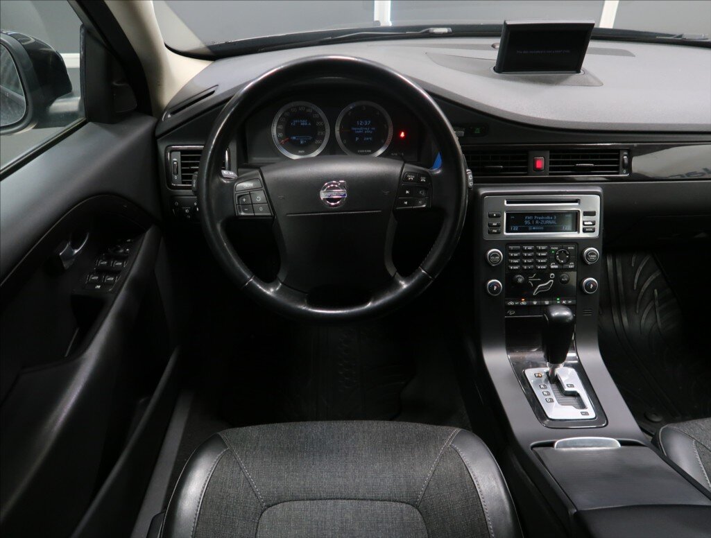 Volvo XC70 Kombi 2,4 l 136 kw